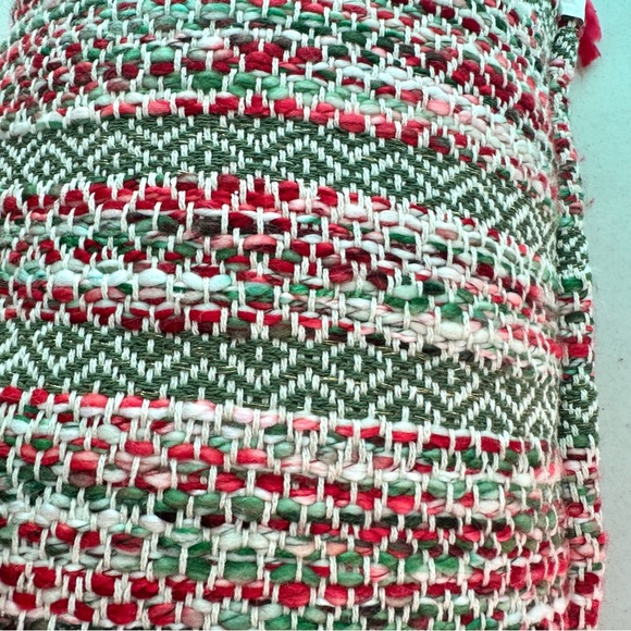 Cost Plus World Market Christmas Holiday Knit Tassel Lumbar Pillow Red Green - Picture 6 of 7